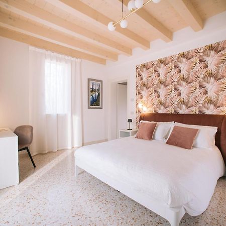 Locanda Golf Musella Сан-Мартіно-Буон-Альберґо Екстер'єр фото
