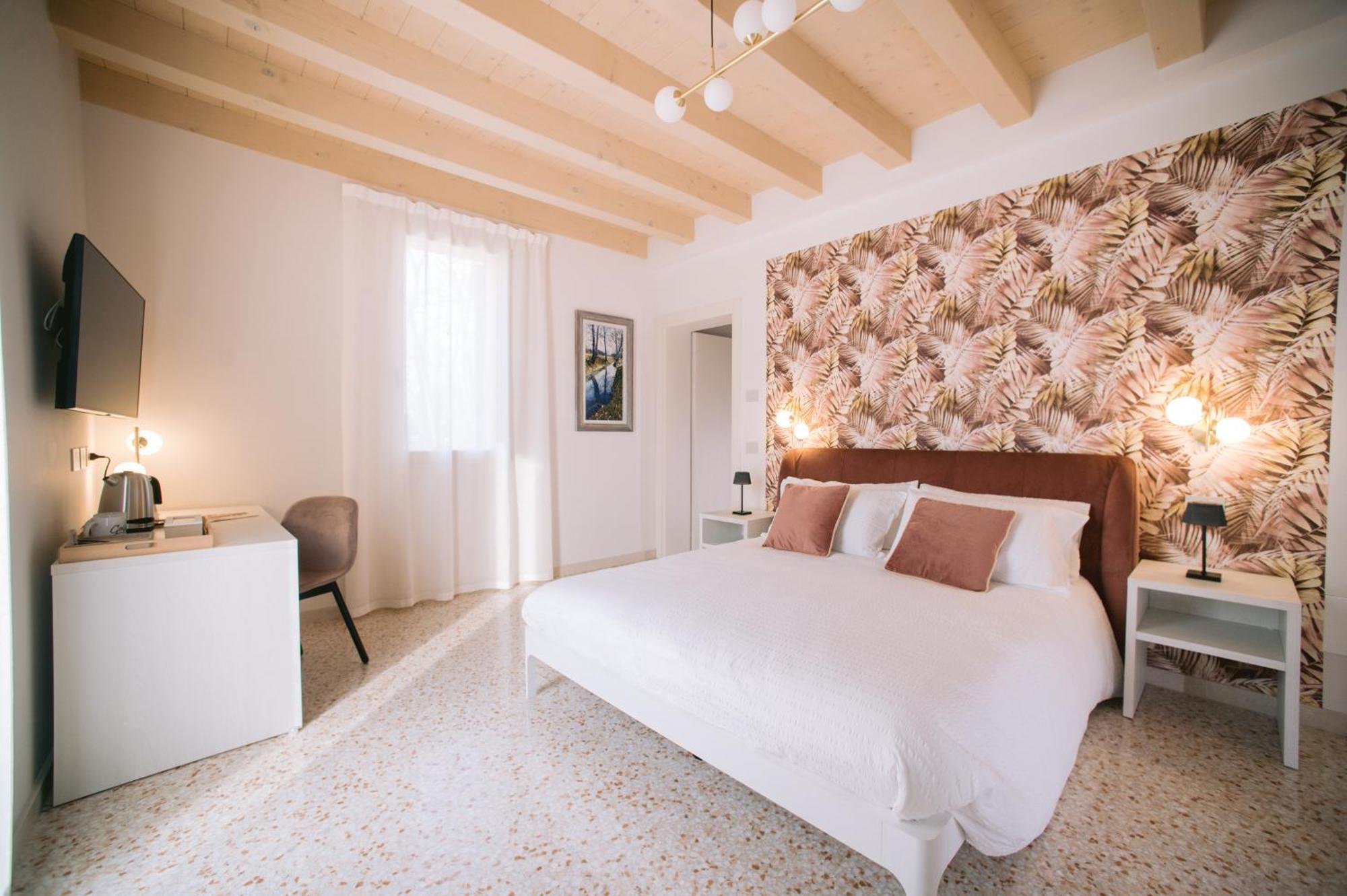 Locanda Golf Musella Сан-Мартіно-Буон-Альберґо Екстер'єр фото